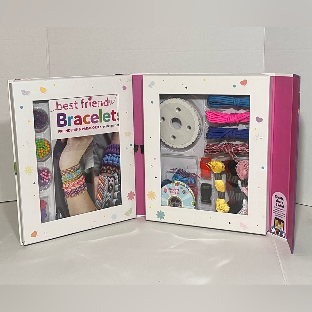 SpiceBox Friendship Bracelet Making Kit - Picture 2 of 3